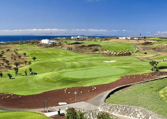 Casa Josephine Lanzarote, Spectacular Sea Views & Free Wifi