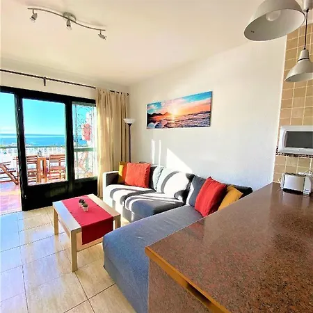 Casa Josephine Lanzarote, Spectacular Sea Views & Free Wifi Апартаменты *