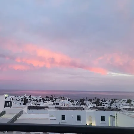 Casa Josephine Lanzarote, Spectacular Sea Views & Free Wifi Апартаменты