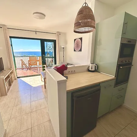 Casa Josephine Lanzarote, Spectacular Sea Views & Free Wifi アパート